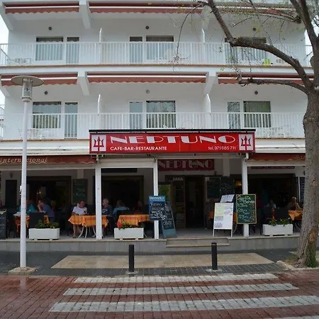 Neptuno Guest house 3*